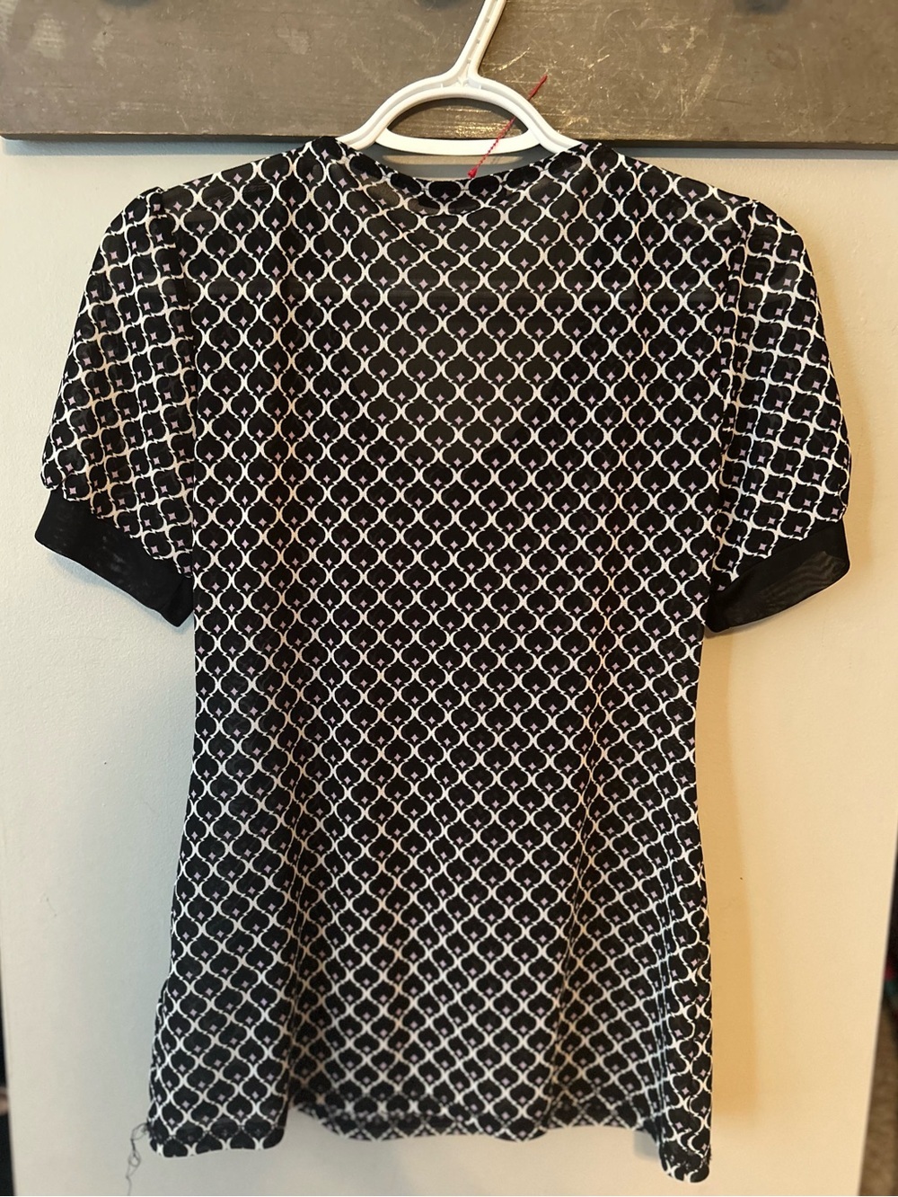 Mesh Tie-Neck Short Sleeve top - Picture 6 of 12
